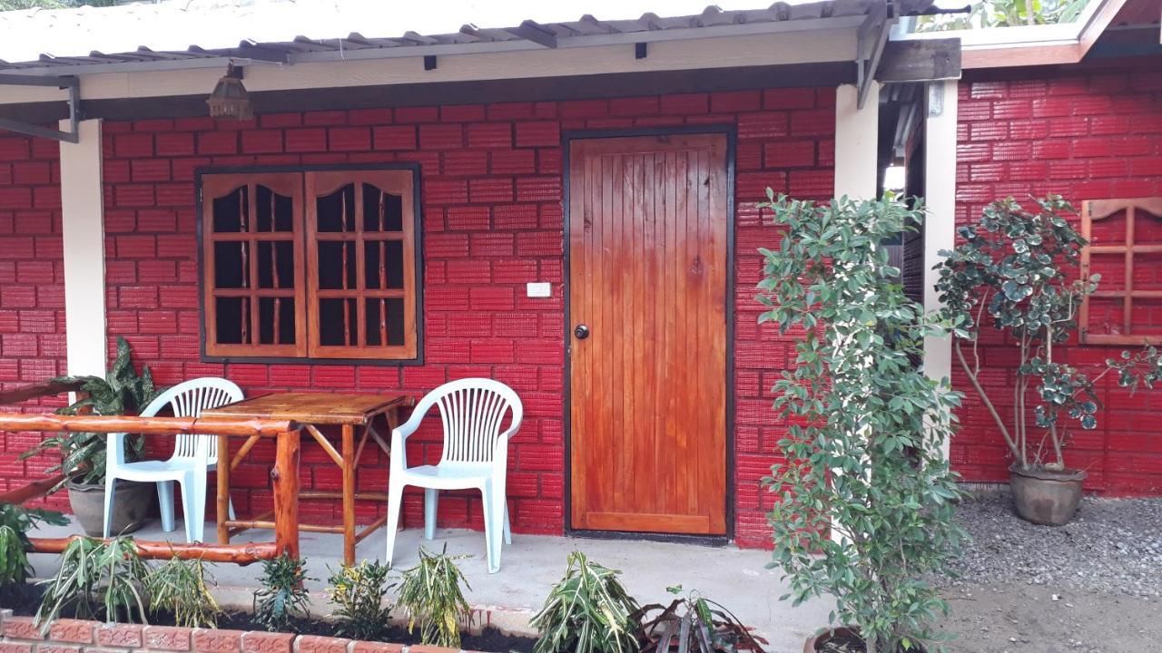 Hans Strand Bungalows Ko Lanta Exteriör bild